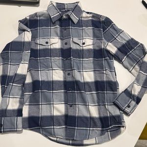 Men's Shirt American Eagle Outfitters Fit small white& Blue/Long Sleeve size XS